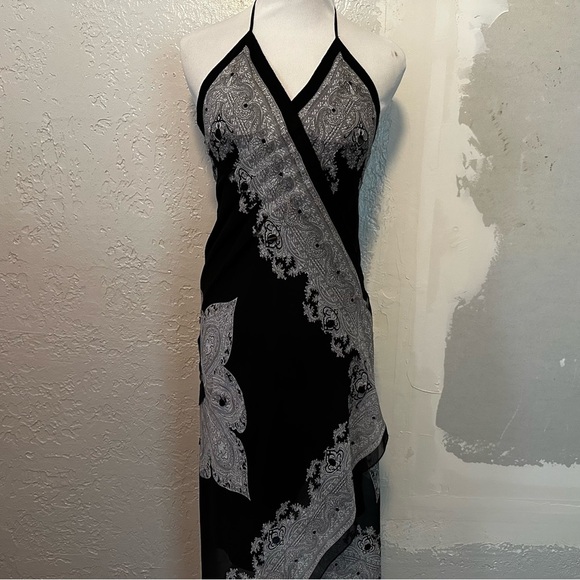 Y2K black and white asymmetrical halter scarf dress size 2. - Picture 11 of 13